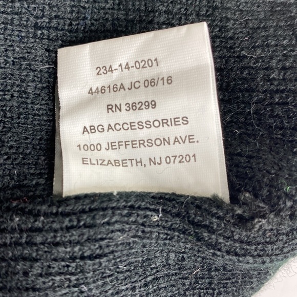 BATMAN Logo Black and Grey Striped Knit Hat - Picture 6 of 8